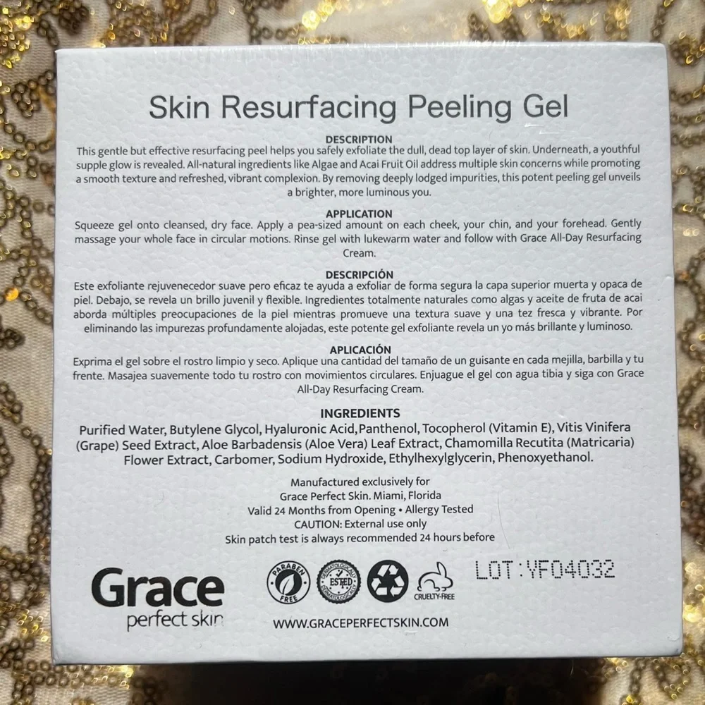 Smoothing & Hydrating Peeling Gel - BRAND NEW SEALED BOX